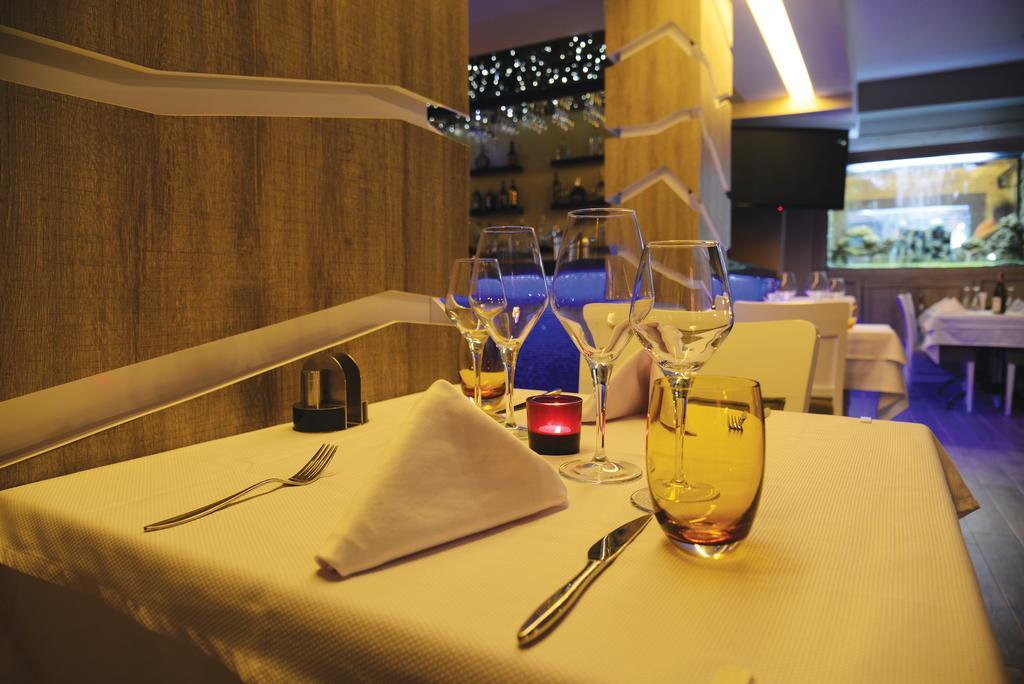 Ozgur Bey Spa Hotel (Adults Only) Alanya Exterior foto